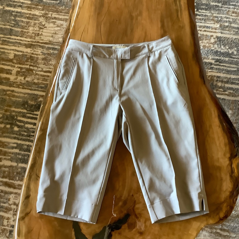 Lady Hagen bermuda length shorts